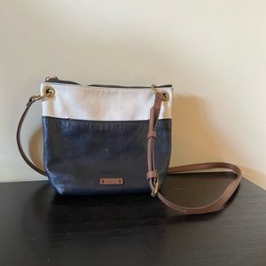 Fossil crossbody